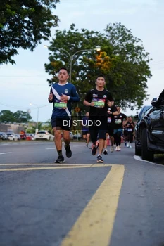 Runner Photo 4194887