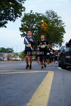 Runner Photo 4194888