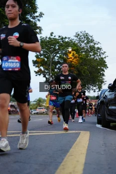 Runner Photo 4194909