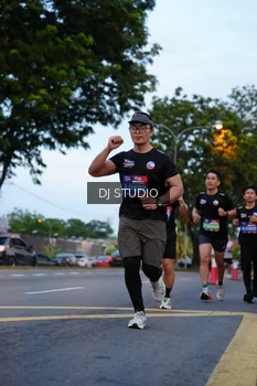 Runner Photo 4194954