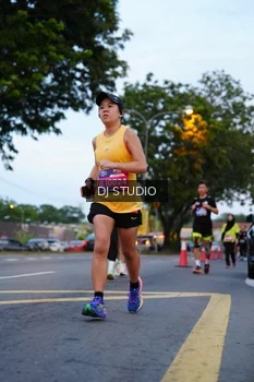 Runner Photo 4194998