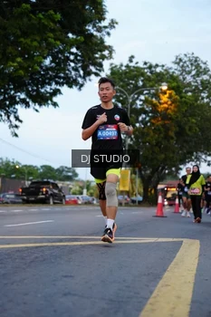 Runner Photo 4195026