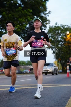 Runner Photo 4195116