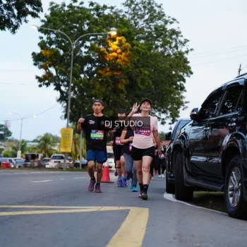 Runner Photo 4195119