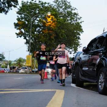 Runner Photo 4195121