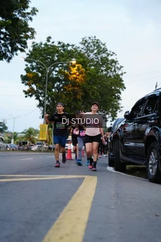 Runner Photo 4195126