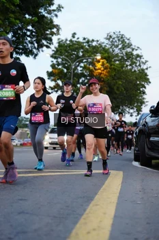 Runner Photo 4195144