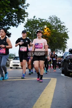 Runner Photo 4195152