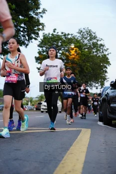 Runner Photo 4195161