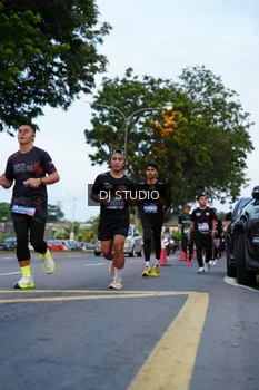 Runner Photo 4195208