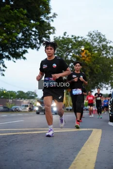 Runner Photo 4195288