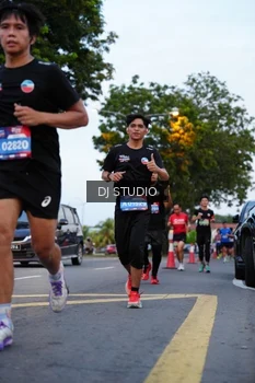 Runner Photo 4195289