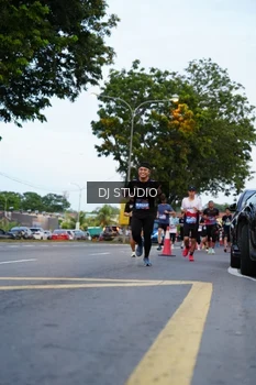 Runner Photo 4195418