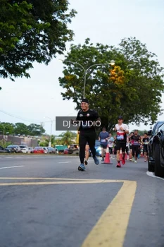 Runner Photo 4195422