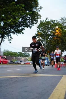 Runner Photo 4195427