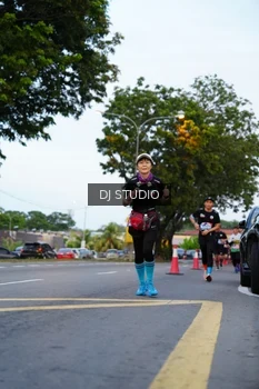Runner Photo 4195503