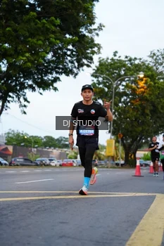 Runner Photo 4195528