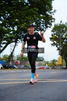Runner Photo 4195539