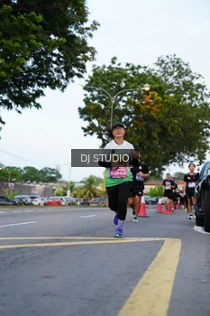 Runner Photo 4195547