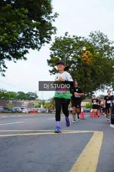 Runner Photo 4195549