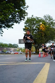 Runner Photo 4195565