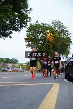 Runner Photo 4195586