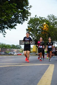 Runner Photo 4195592