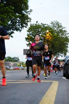 Runner Photo 4195604