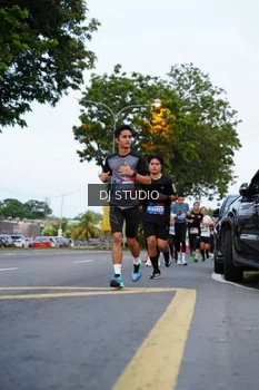 Runner Photo 4195641