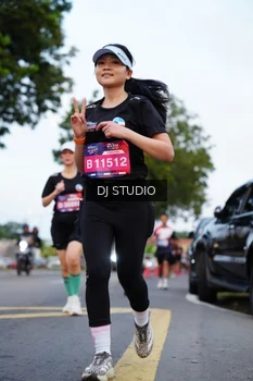 Runner Photo 4195725