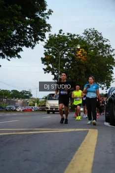 Runner Photo 4195928
