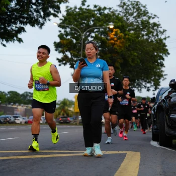 Runner Photo 4195949