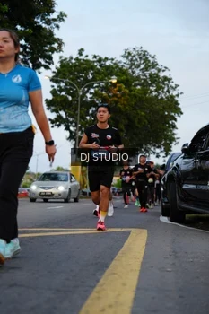 Runner Photo 4195958