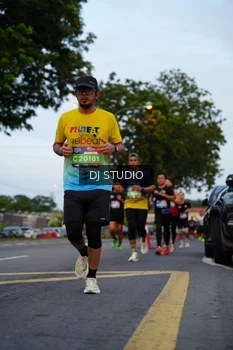 Runner Photo 4196084