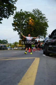 Runner Photo 4196139