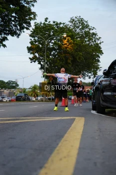 Runner Photo 4196147