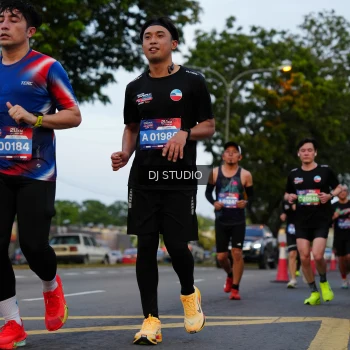 Runner Photo 4196287