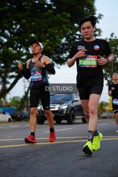 Runner Photo 4196308