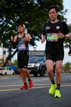 Runner Photo 4196309