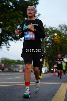 Runner Photo 4196320