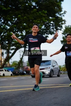 Runner Photo 4196397
