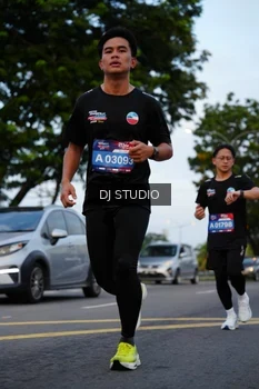 Runner Photo 4196404