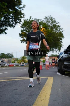 Runner Photo 4196491