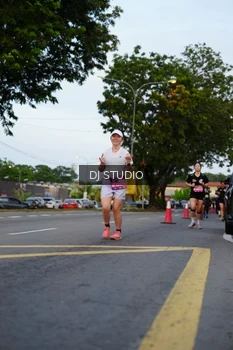 Runner Photo 4196514