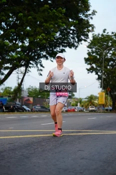 Runner Photo 4196527