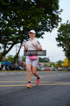 Runner Photo 4196528