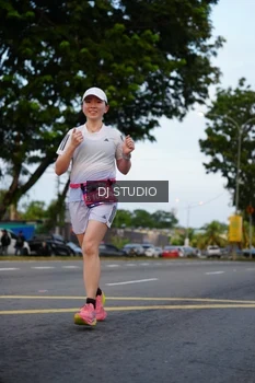 Runner Photo 4196529