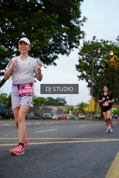 Runner Photo 4196532