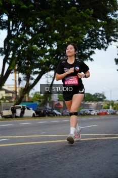 Runner Photo 4196547