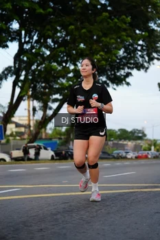 Runner Photo 4196552